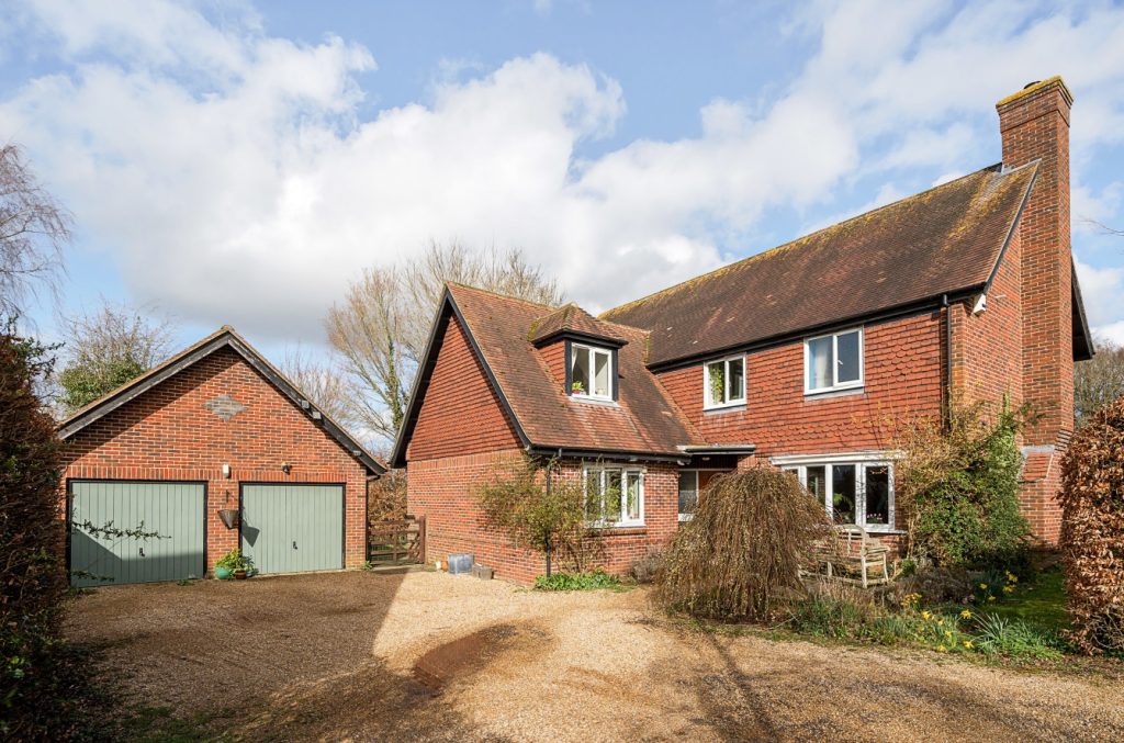 Greys Farm Close, Cheriton