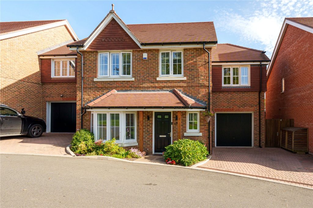 Stable Close, Wrecclesham