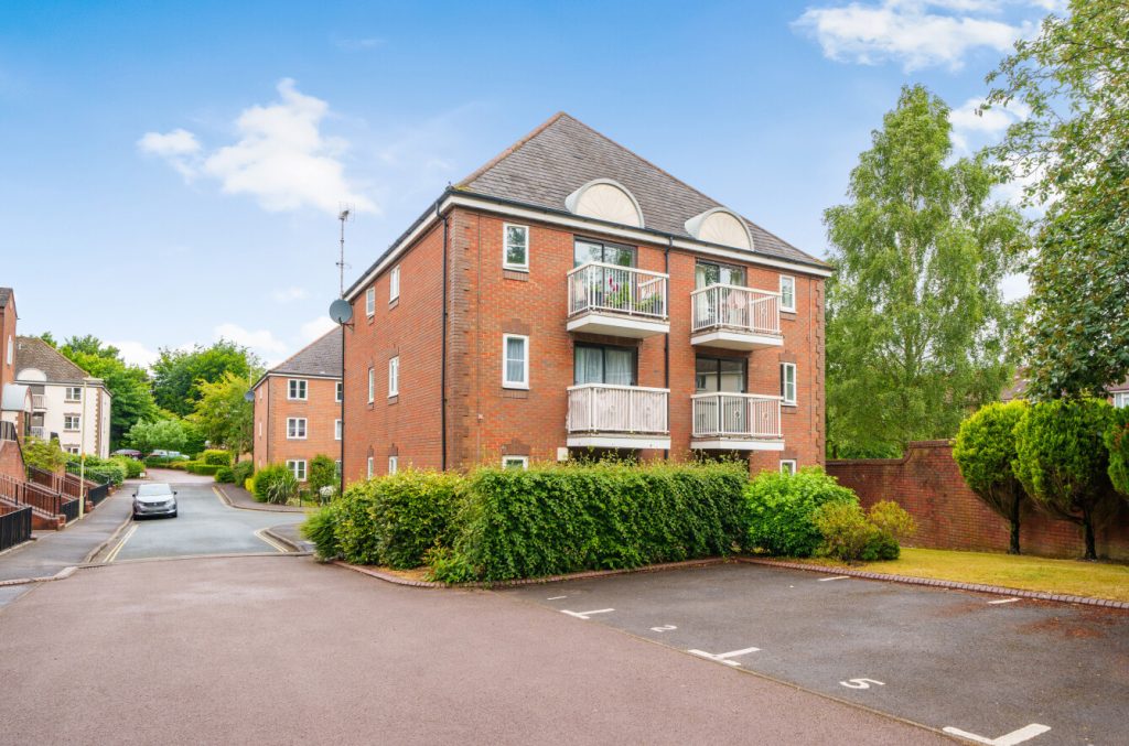 Waterside Court, Alton