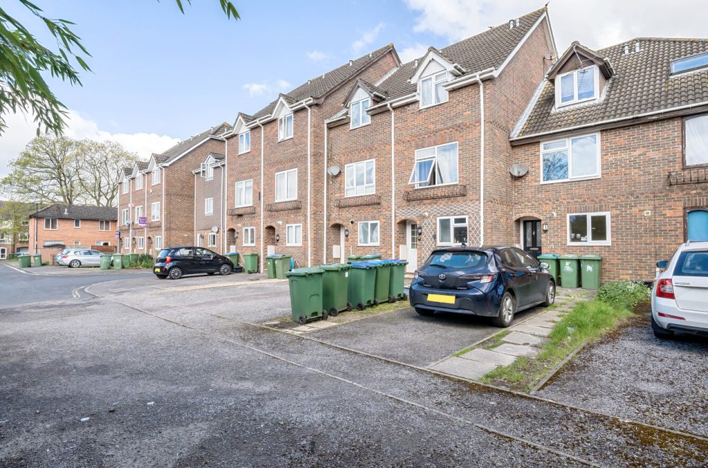 Berkeley Close, Banister Park