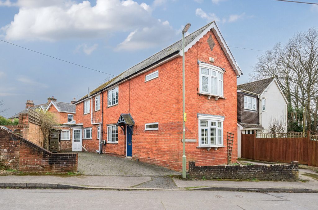 Church Road, Shedfield